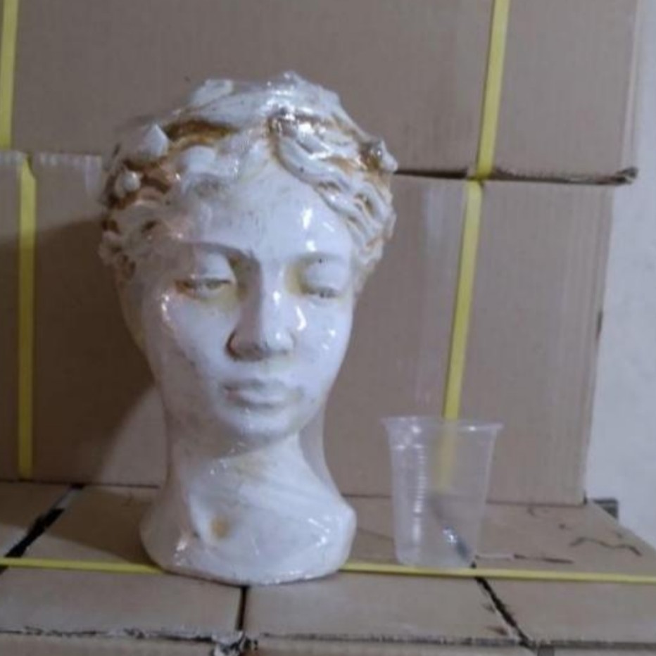 گلدان رخ سیمانی 