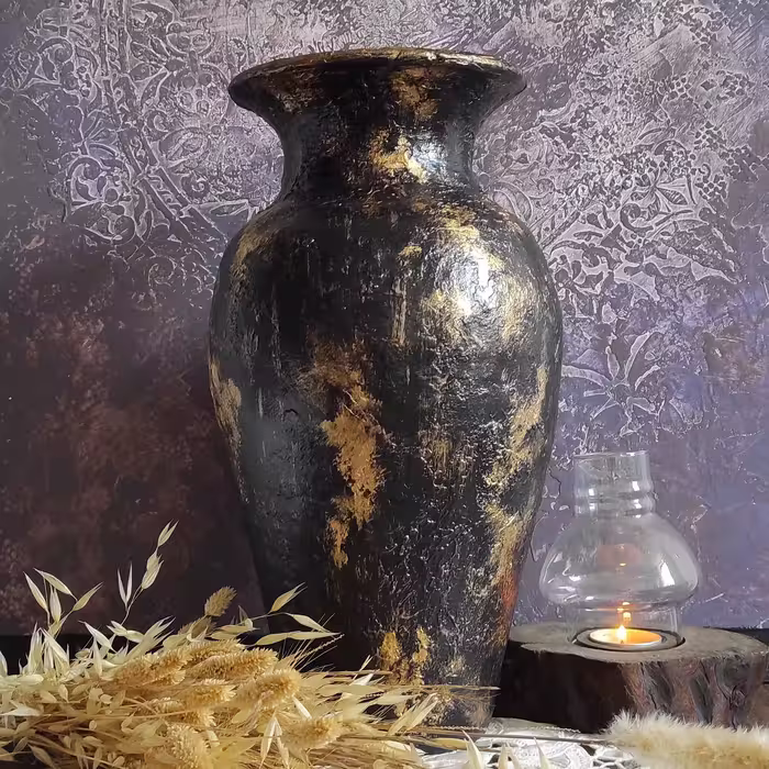 گلدان سورمه ای طلایی