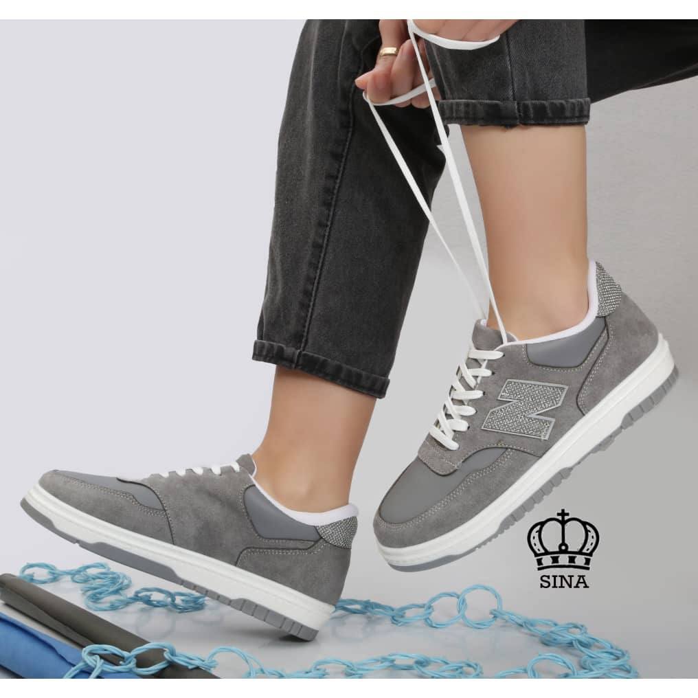 کفش اسپرت مدل نایس بسیار راحت و سبک و شیک و خوشپا 