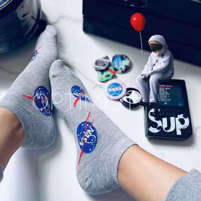 جوراب مچی طرح ناسا طوسی فری سایز نخ پنبه