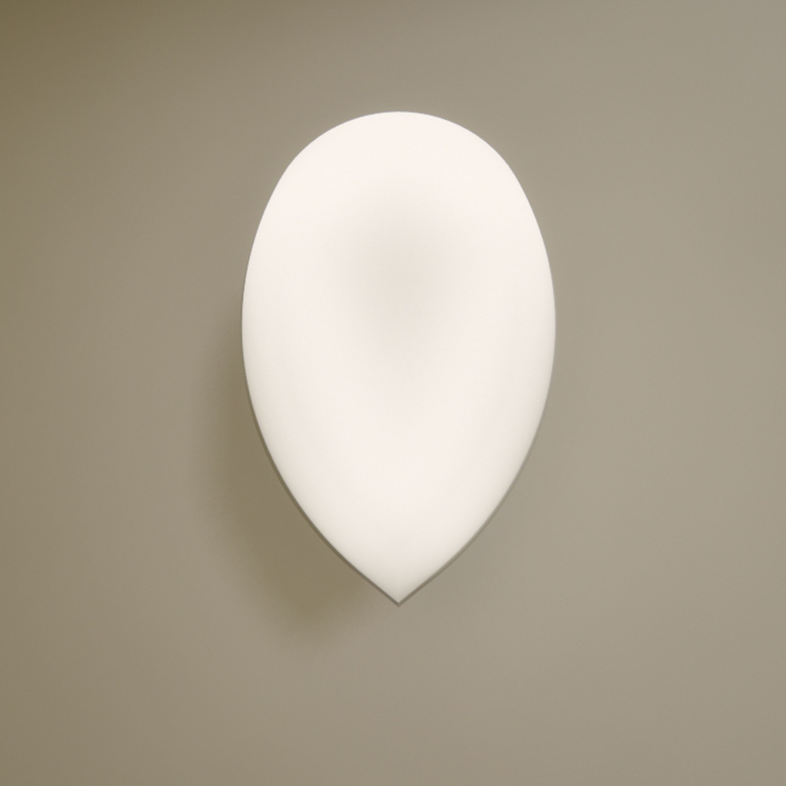 لوستر نورکیا - مدل یاس دیواری