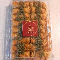 باقلوا استانبولی (هزینه ارسال بصورت پسکرایه برعهده مشتری موقع تحویل)