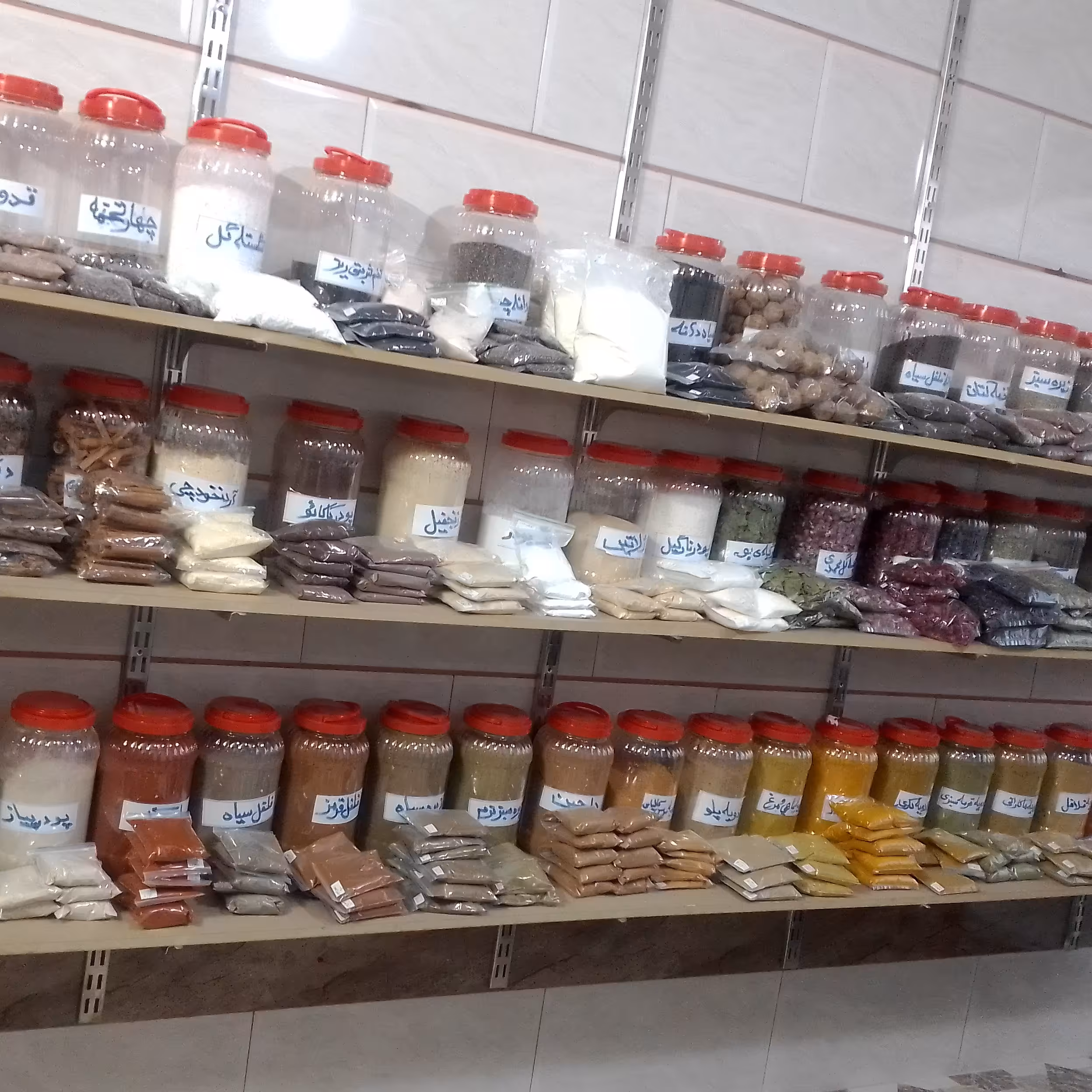 پودر نارگیل چرب پودر نارگیل مناسب شیرینی پزی بسته بندی 100گرمی