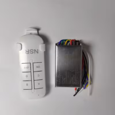 ریموت چهار کانال فلزی