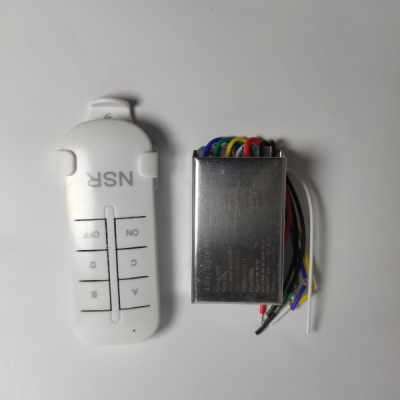 ریموت چهار کانال فلزی