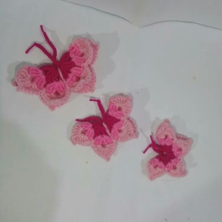 مگنت پروانه ای در سه سایز بافتنی