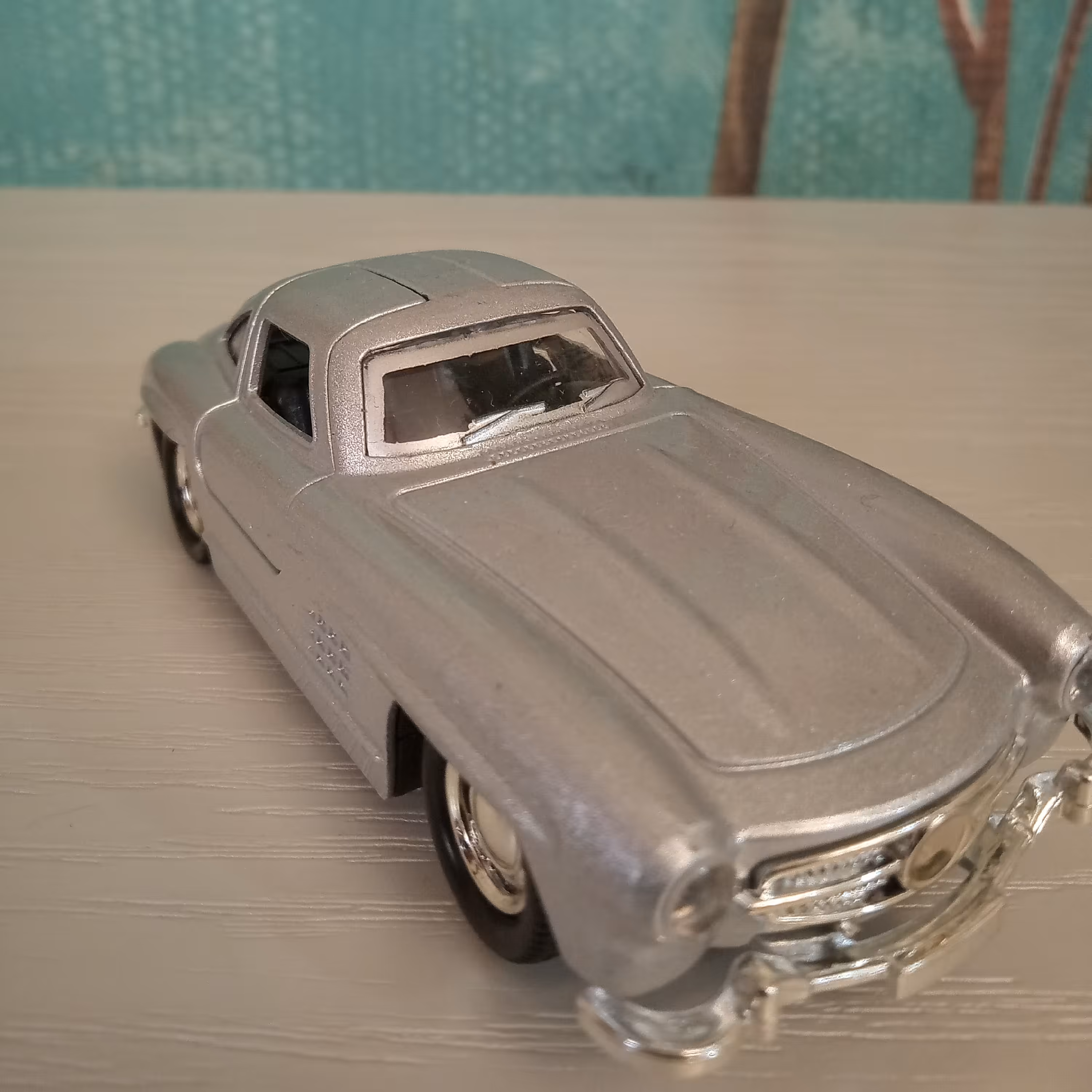 ماشین فلزی کلاسیک خارجی بدون موزیک