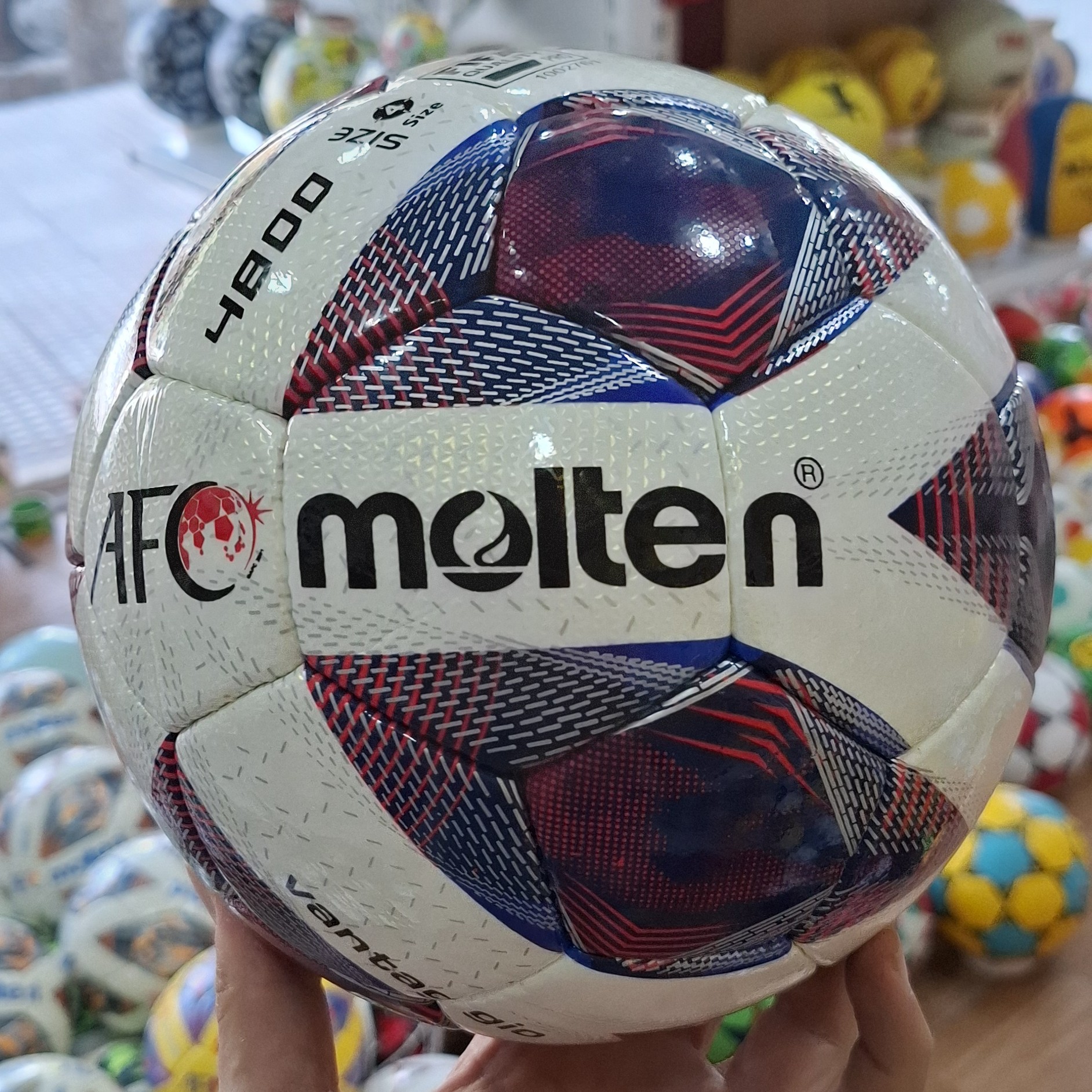 توپ فوتبال سایز 4 زرنگ تخفیف خورده 10عدد فروش عمده