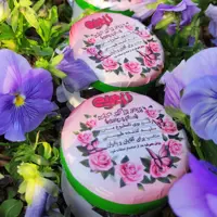 پودر عرق گیر بزن نه بوی عرق میدی نه پاهات بو میگیره