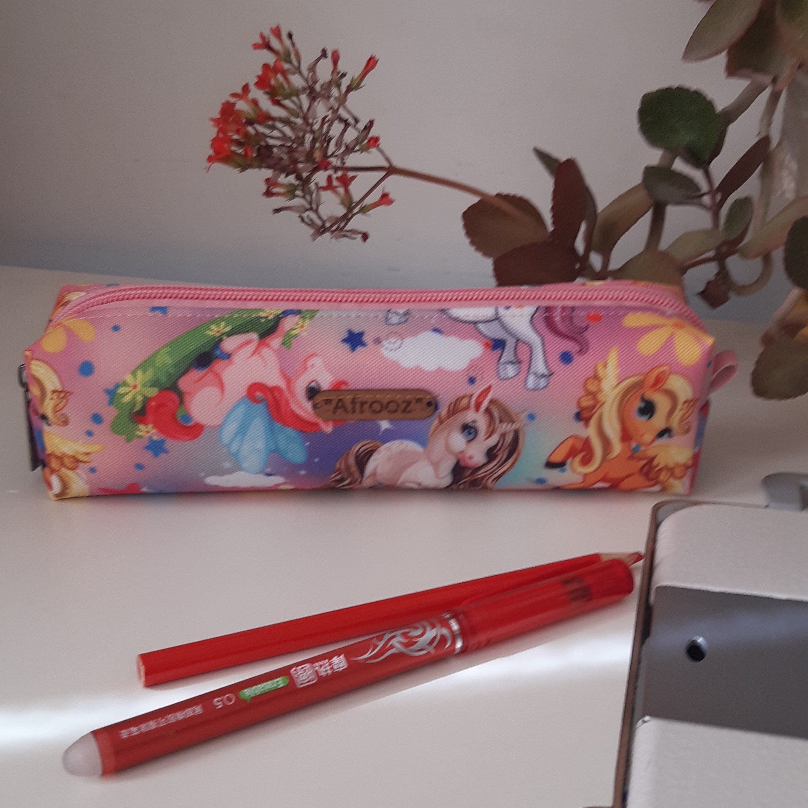 جامدادی فانتزی تک زیپ  دخترانه  سایز متوسط