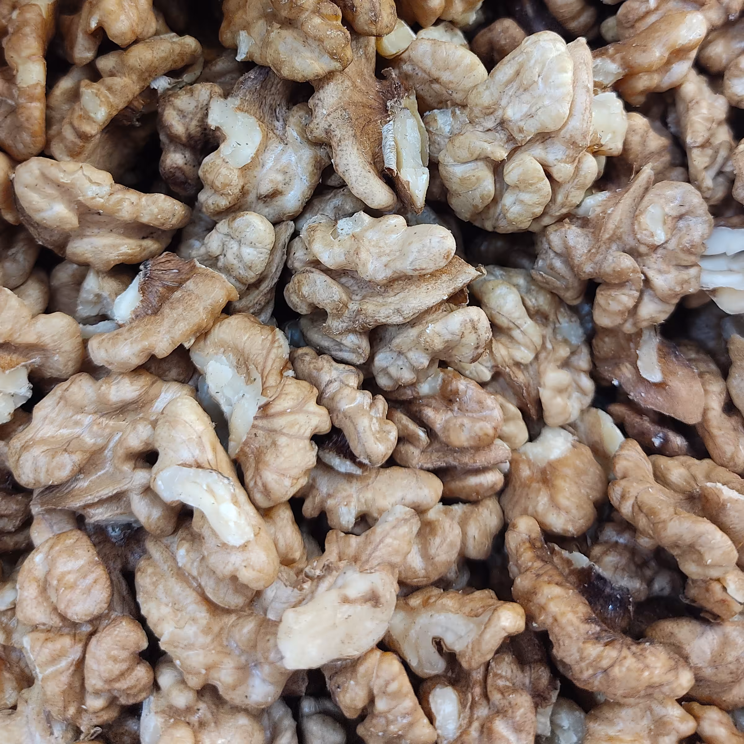 مغز  گردو ایرانی (تضمین کیفیت) (250 گرمی)