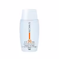 کرم ضد آفتاب بدون رنگ ژیناژن SPF50 مدل Invisible
