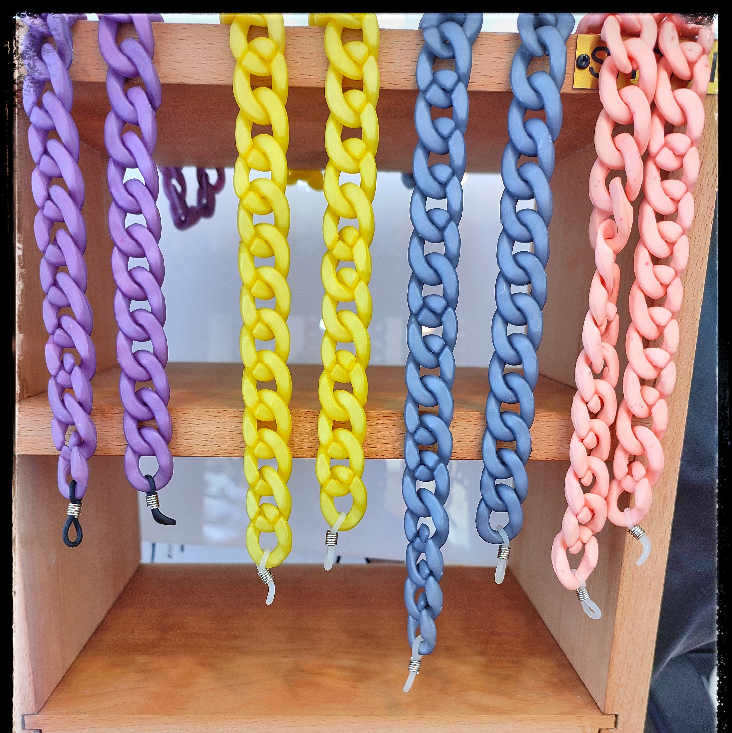 بند عینک کارتیر