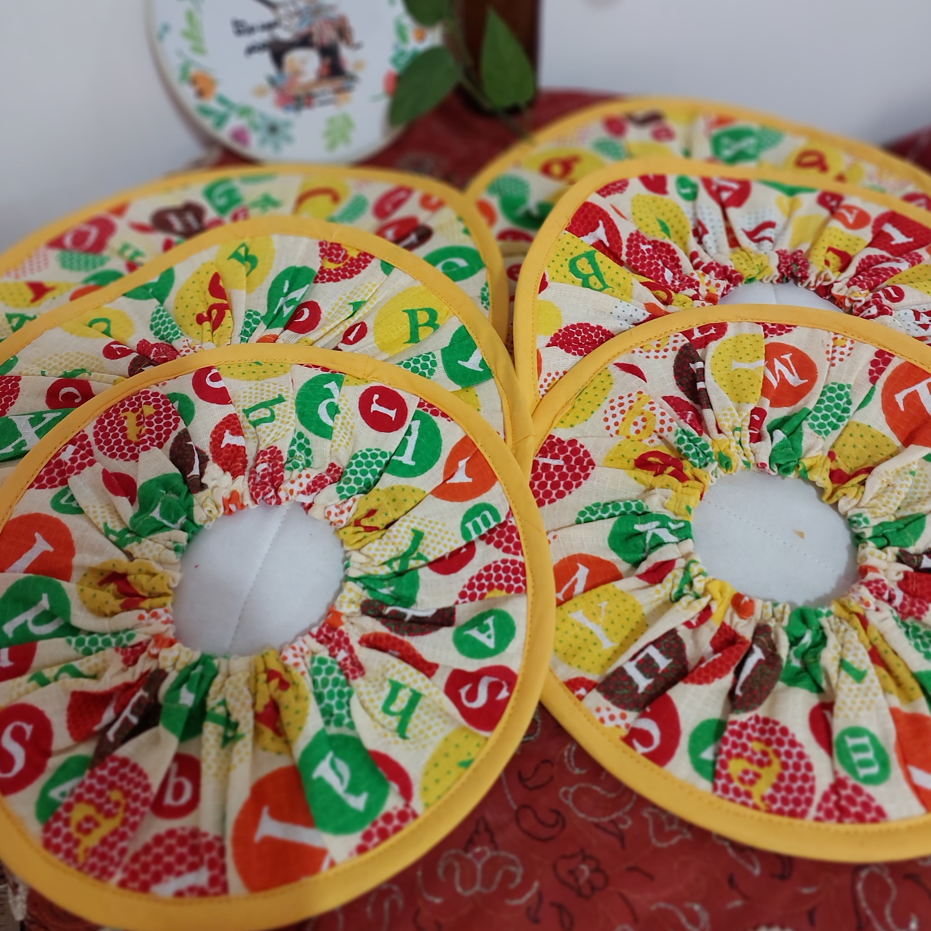 سرویس آشپزخانه 7تیکه قیمت داده شده فقط برای یک ست هست.