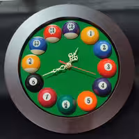ساعت دیواری طرح توپ بیلیارد