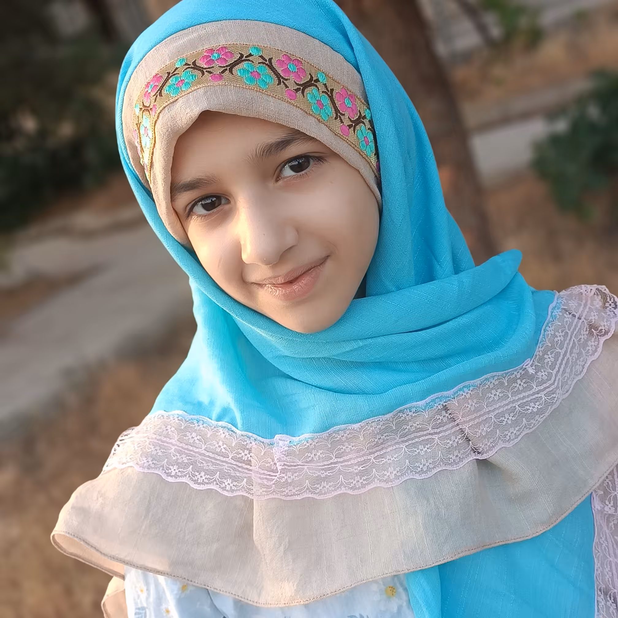 هد روسری نوجوان مدل دورنگ در رنگبندی دلخواه 