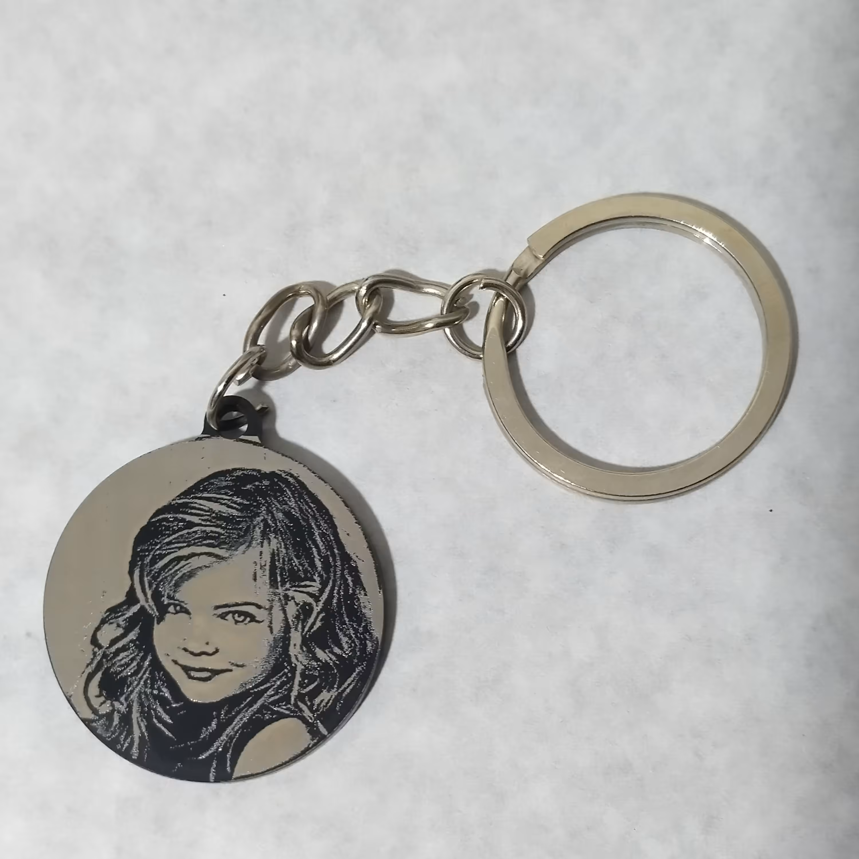 جاکلیدی پلکسی دو طرفه  چهره طرح دایره با حک اختصاصی 