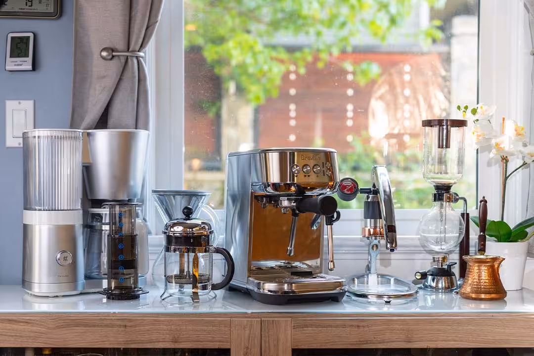 تفاوت اسپرسوساز اتوماتیک با اسپرسوساز نیمه اتوماتیک