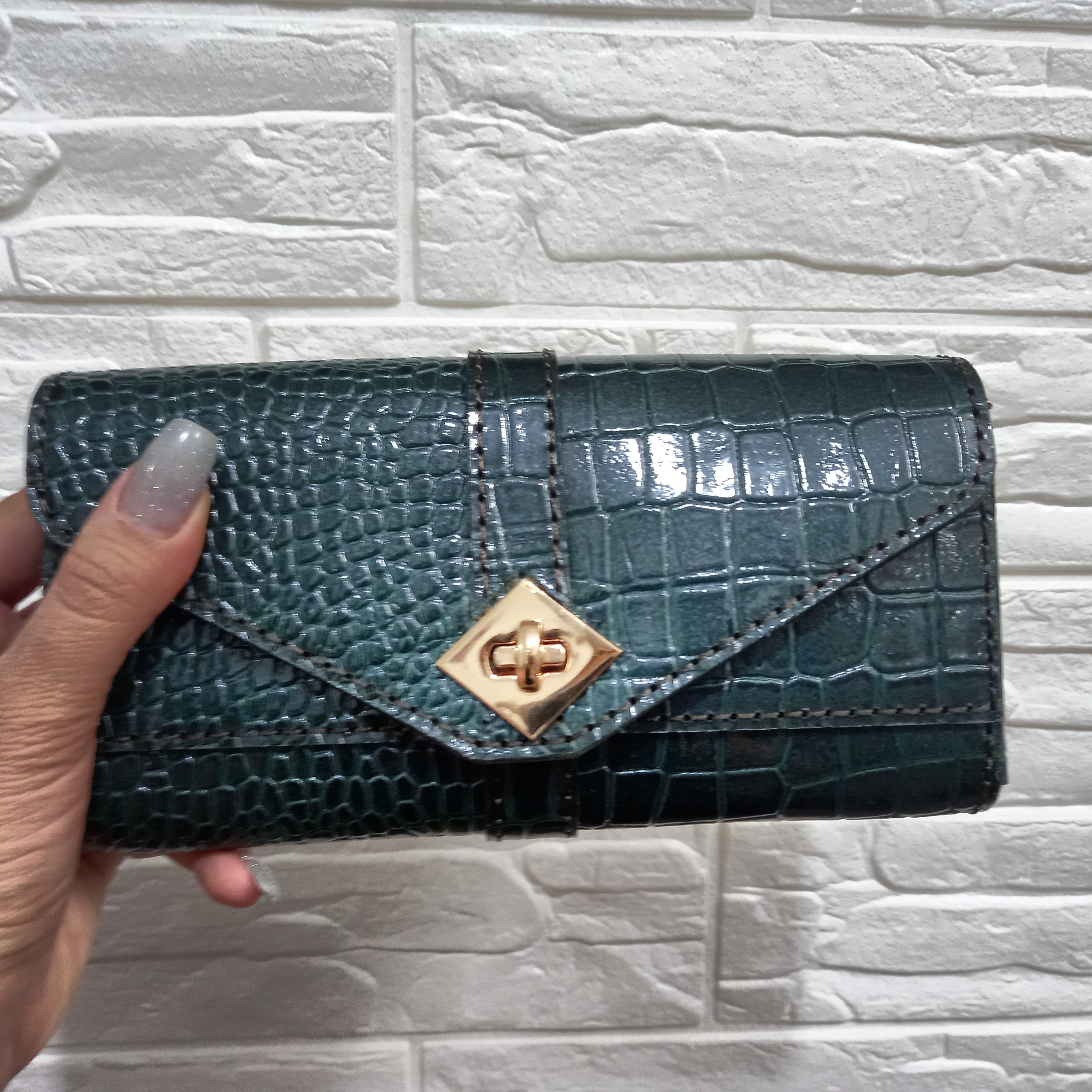 کیف دستی زنانه چرم طبیعی دستدوز رویه ورنی