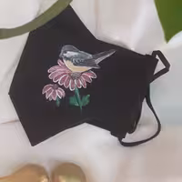 نقاشی روی ماسک و...