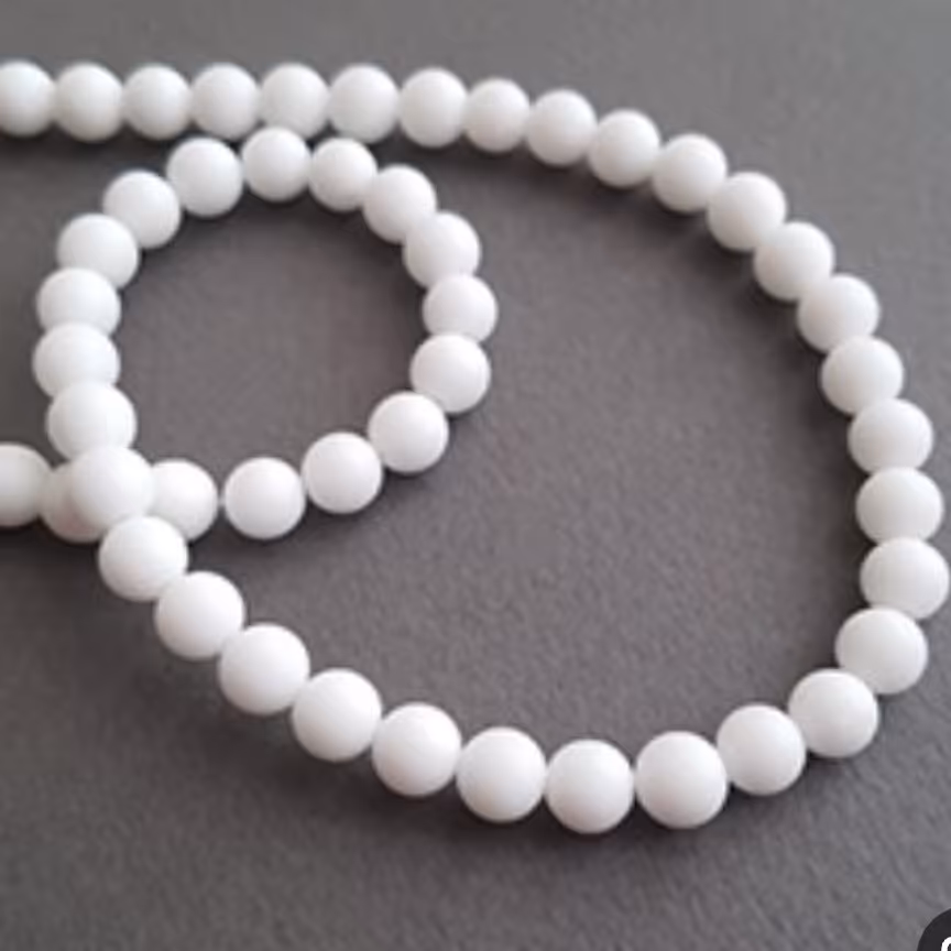 مهره اونیکس سفید سایز6(یک ریسه)