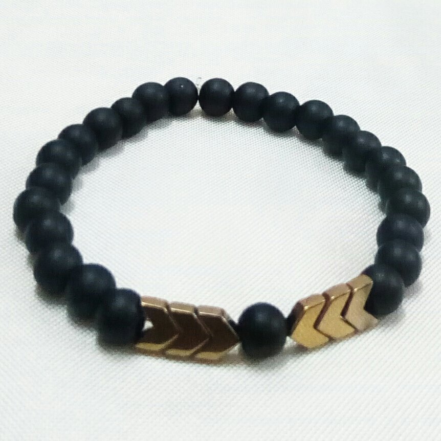 دستبند کشی مهره ای اونیکس مشکی با سنگ حدید