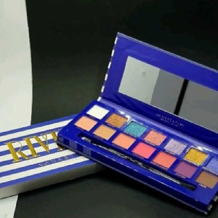 پالت سایه اناستازیا