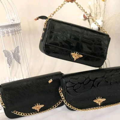کیف دوشی زنانه