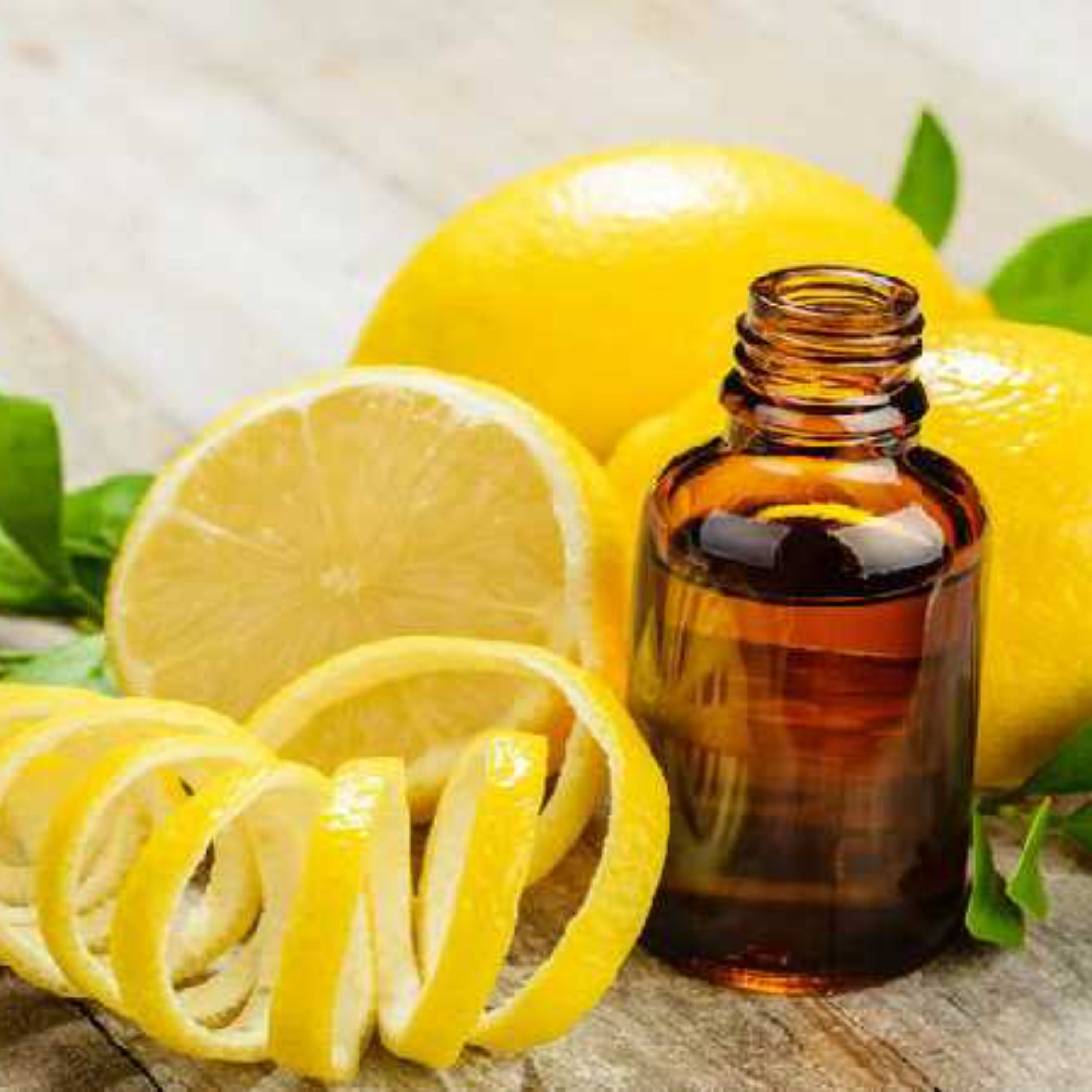 اسانس مایع لیمو ترش طبیعی خوراکی در بسته 100 گرمی برند آلمانی