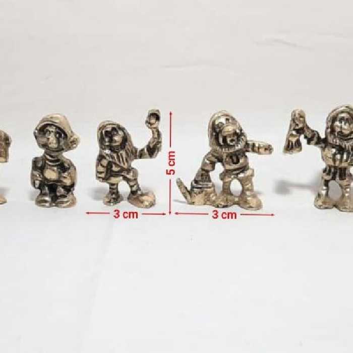 مجسمه هفت کوتوله برنزی (مجسمه برنجی)