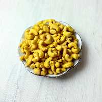 بادام هندی 900 گرمی ممتاز شور زعفرانی درجه 1(تضمین کیفیت)