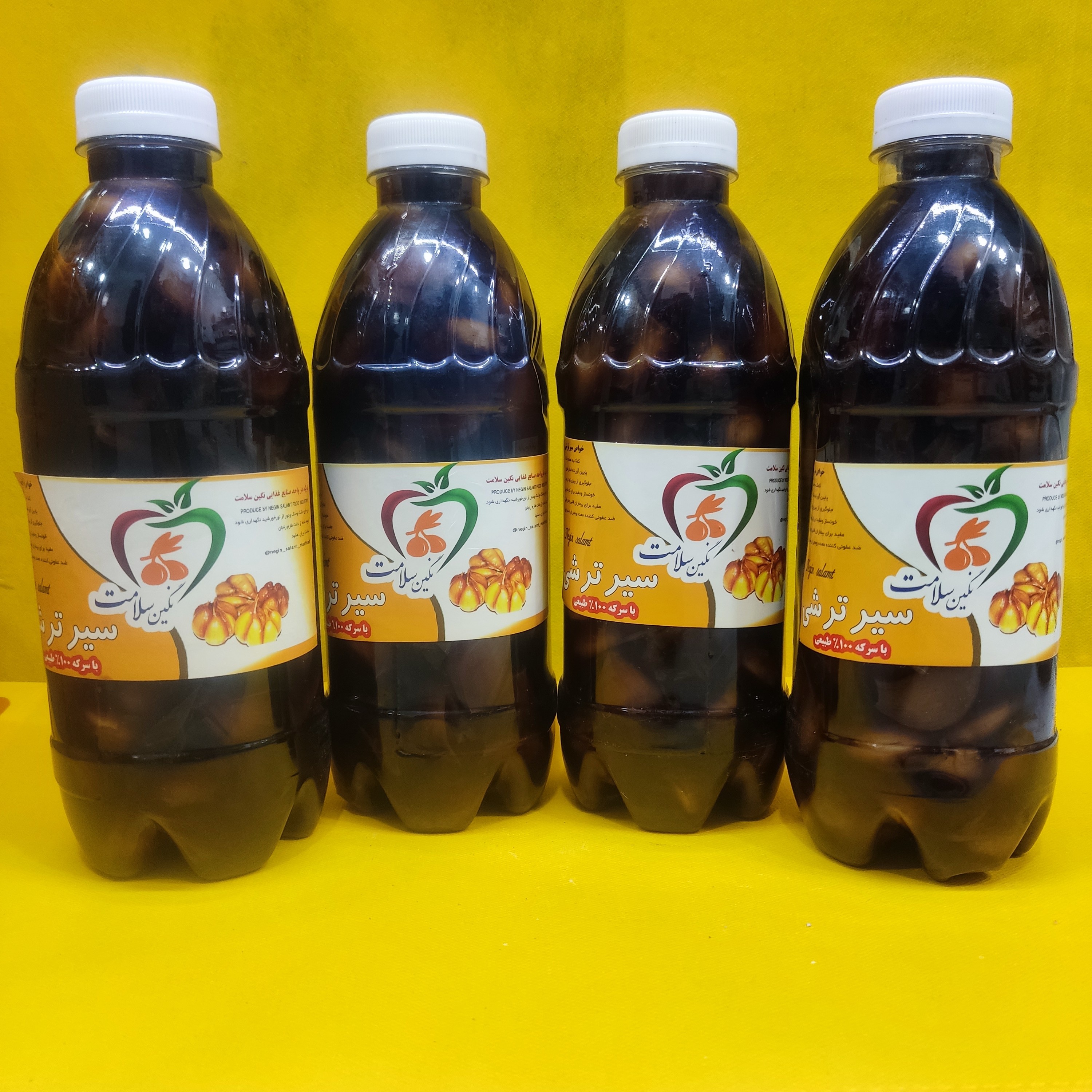 سیر ترشی با سرکه طبیعی