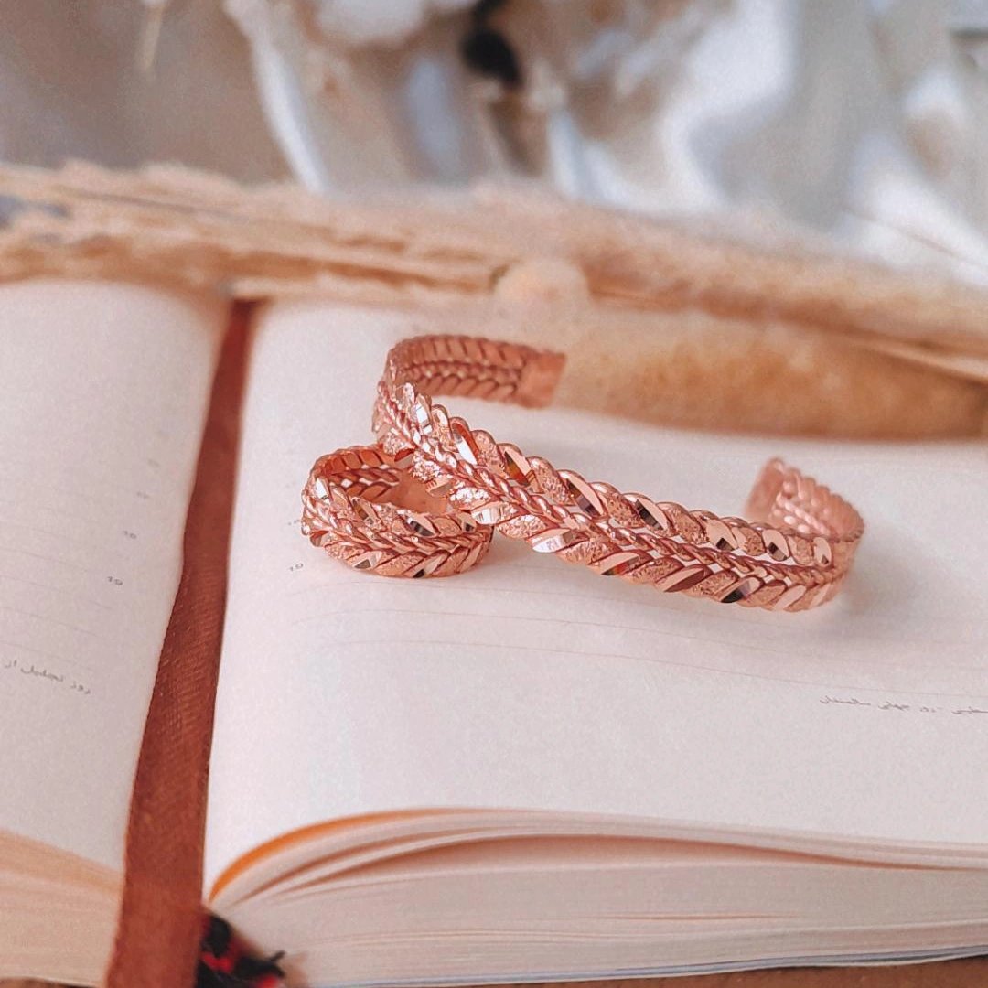 دستبند و انگشتر مسی طرح گندمی وسط پیج