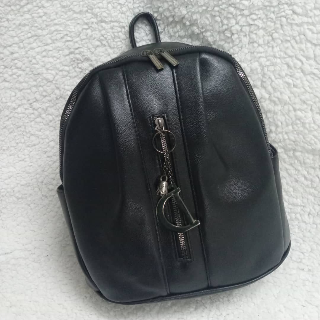کوله چرمی مشکی