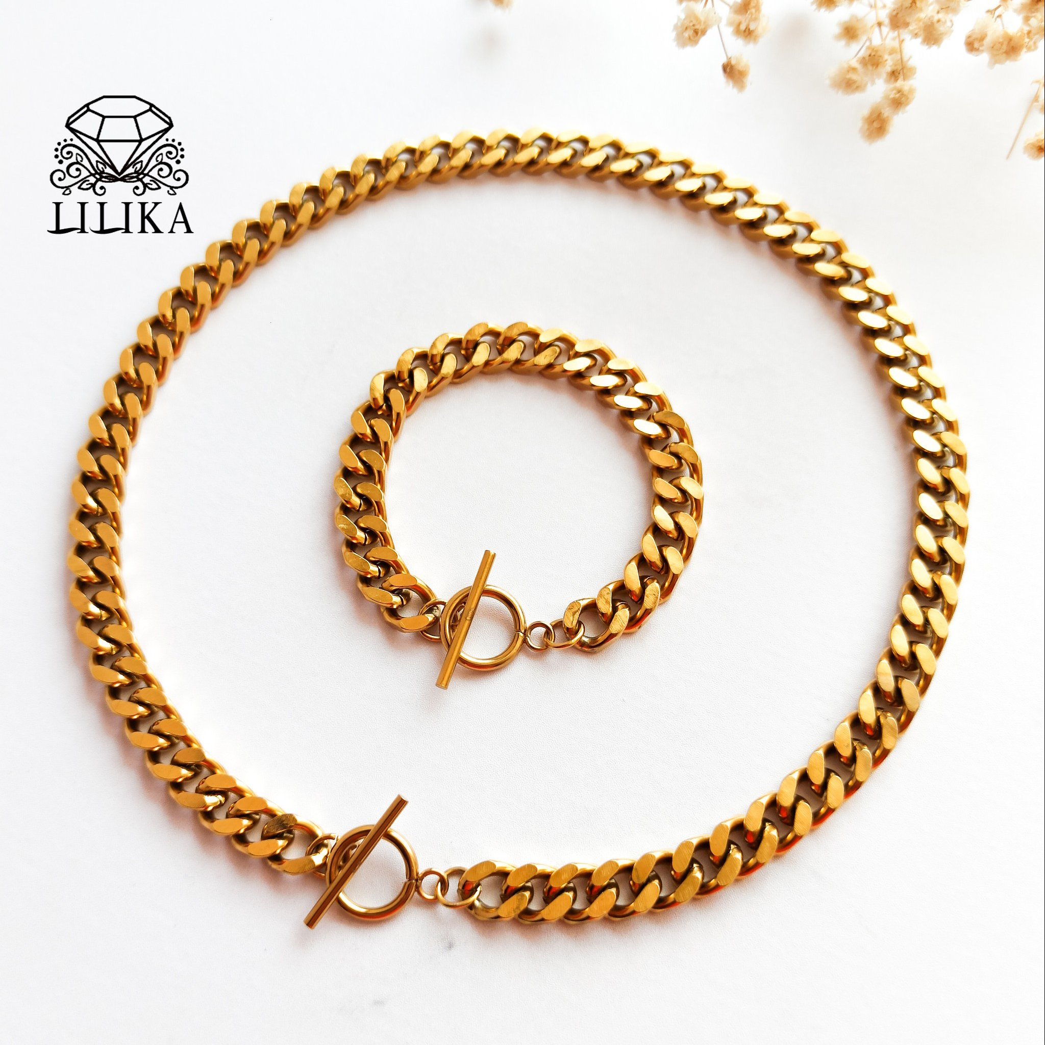 ست دستبند و گردنبند کارتیر تراشدار