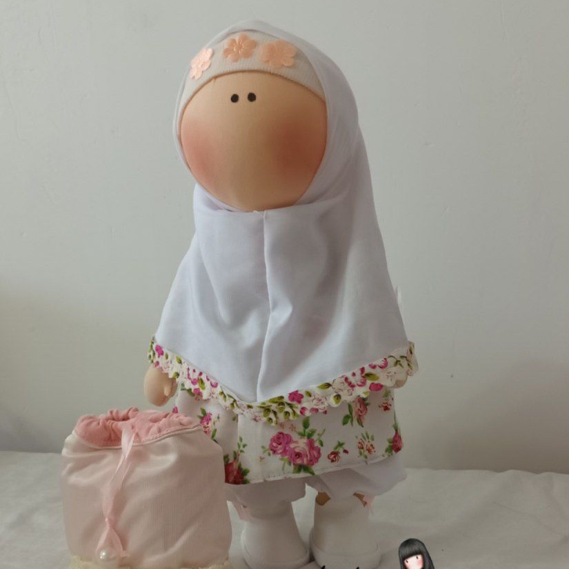 عروسک روسی دست دوز جشن تکلیف