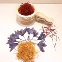 زعفران سوپر نگین درجه یک رضوان یک مثقالی  ظرف خاتم