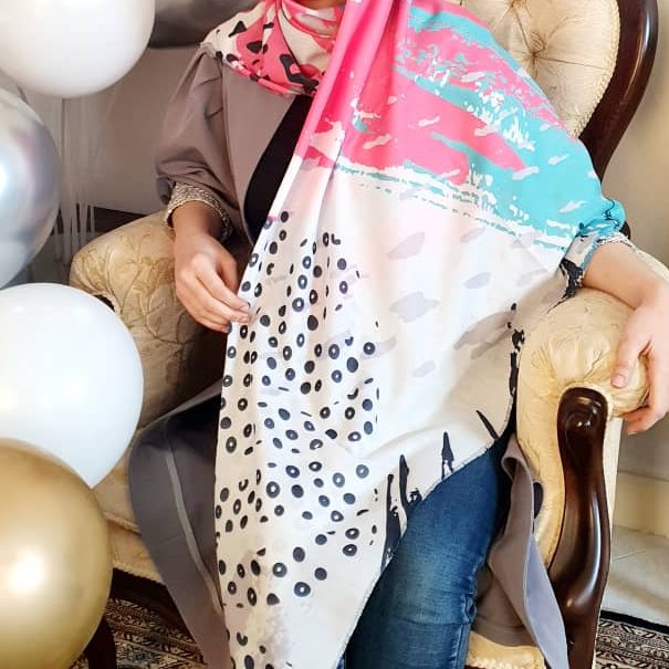 روسری سفید