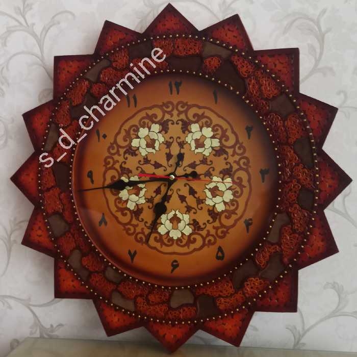 ساعت دیواری.ساعت.ساعت سنتی.ساعت شیک.ساعت مدرن.ساعت کلاسیک.معرق چرم.نقاشی روی چرم.چرم طبیعی.موتور آرام گرد