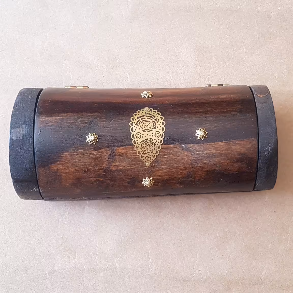 جعبه چوبی   روستیک با تزیینات برنجی