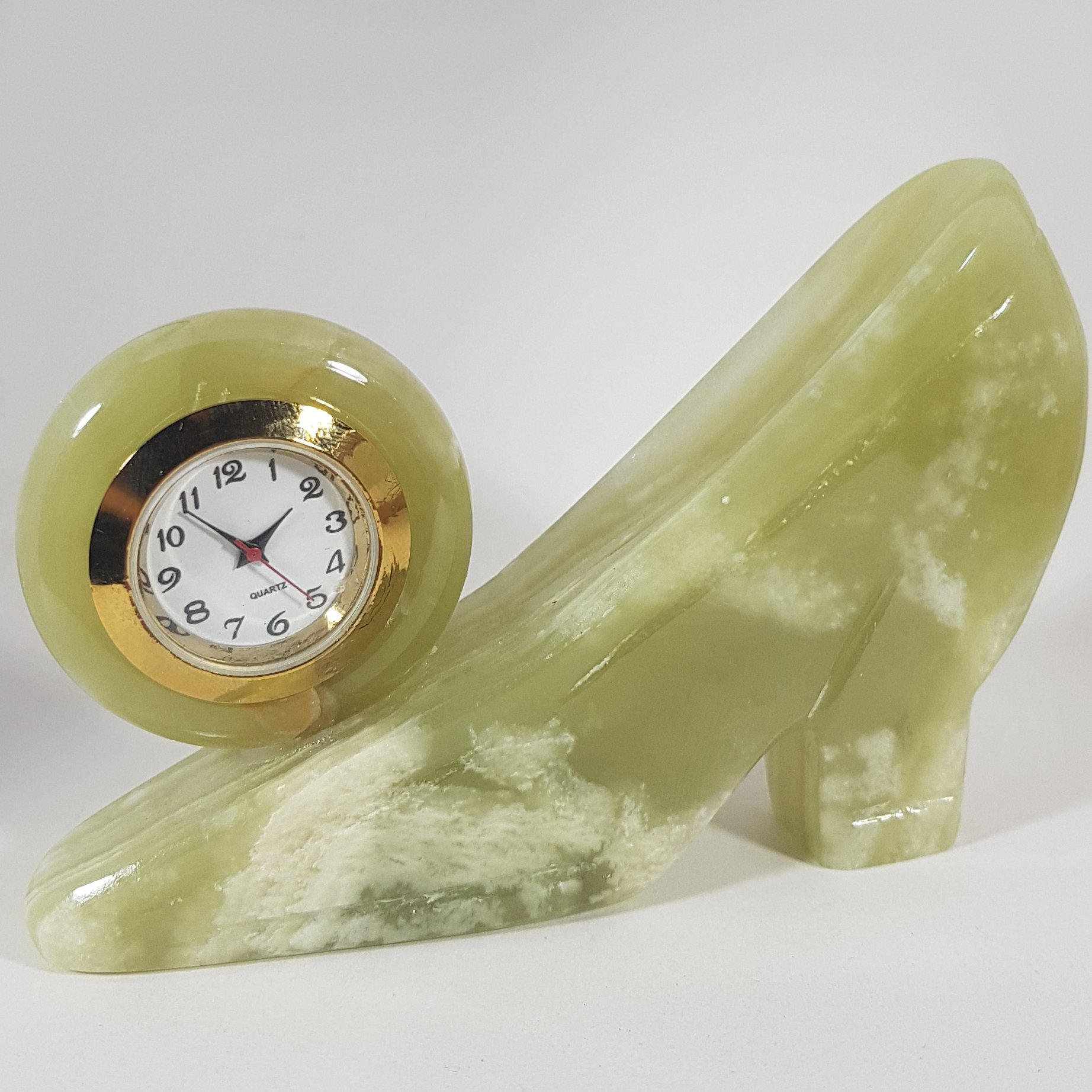 ساعت کفش مرمر