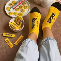 جوراب طرح آدامس موزی مچی