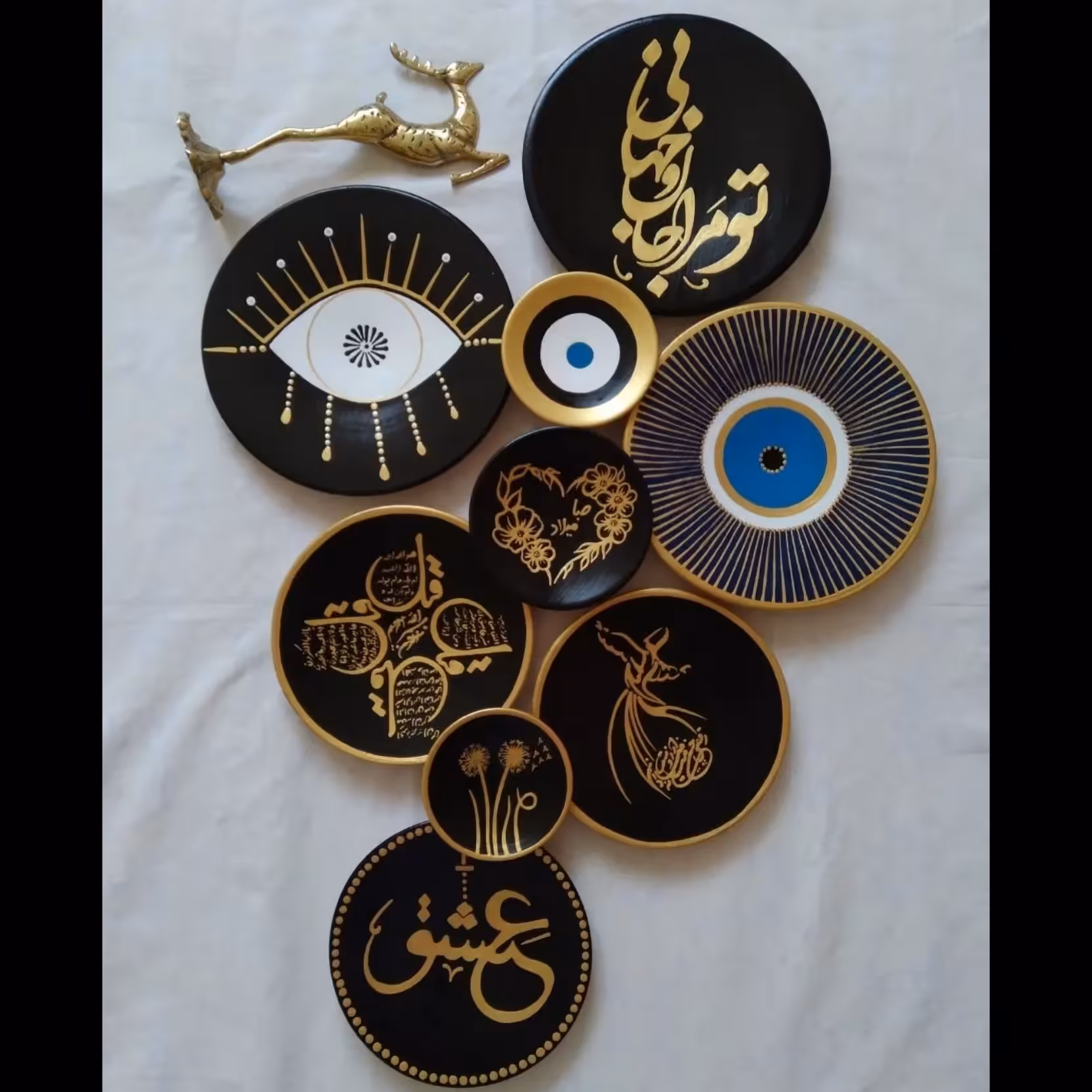 دیوارکوب سفالی طرح چشم نظر و شعر  و چهار قل و عشق و رقص سماع و قاصدک و قلب ست 9 عددی سایز 2 گالری ماه آسمانی 