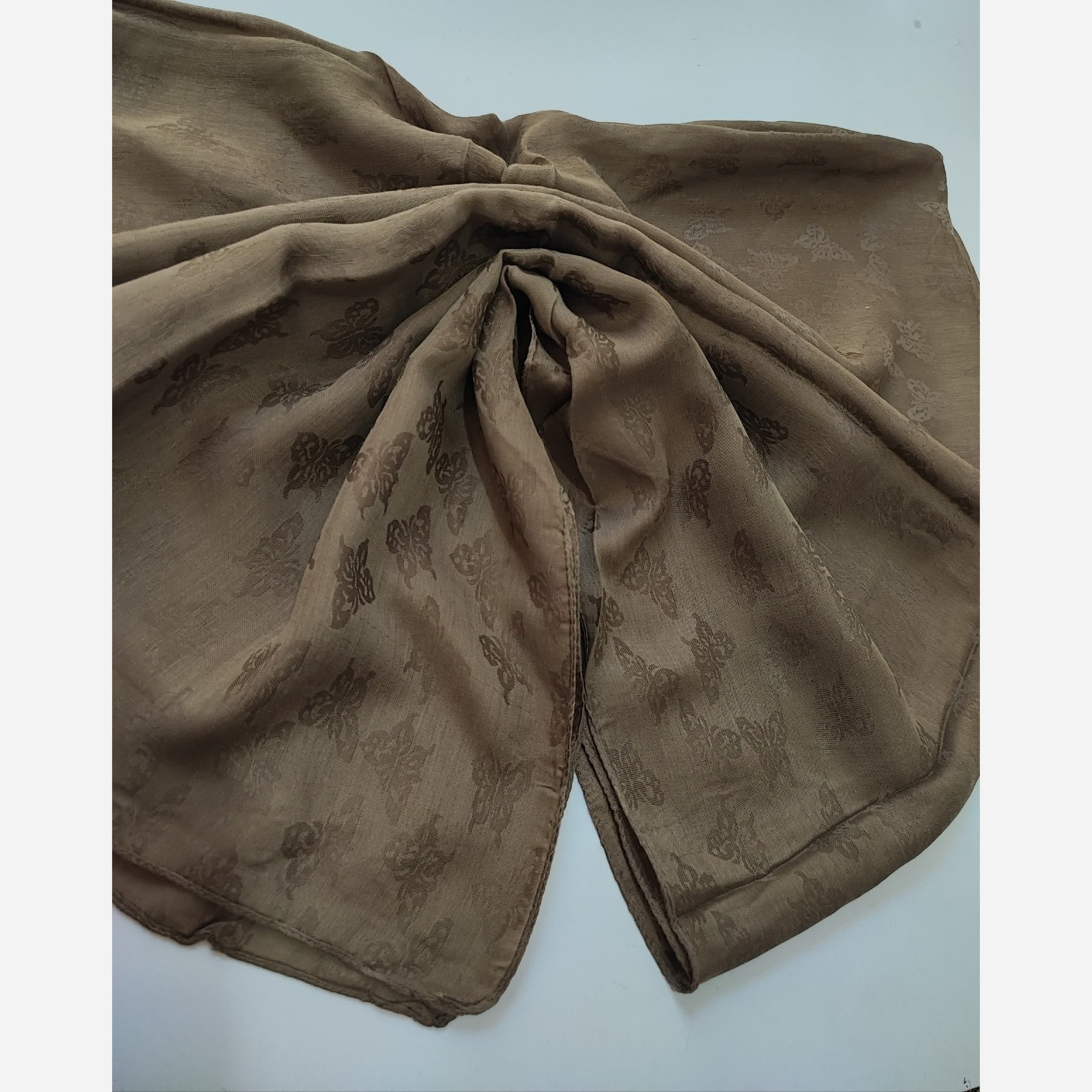 روسری قواره دار ژاکارد با ارسال فوری