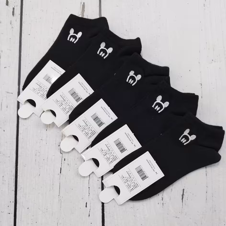 جوراب تک رنگ مشکی تاقوزک پا،گلدوزی شده نرمولطیف بدون حساسیت مناسب مصرف روزانه 