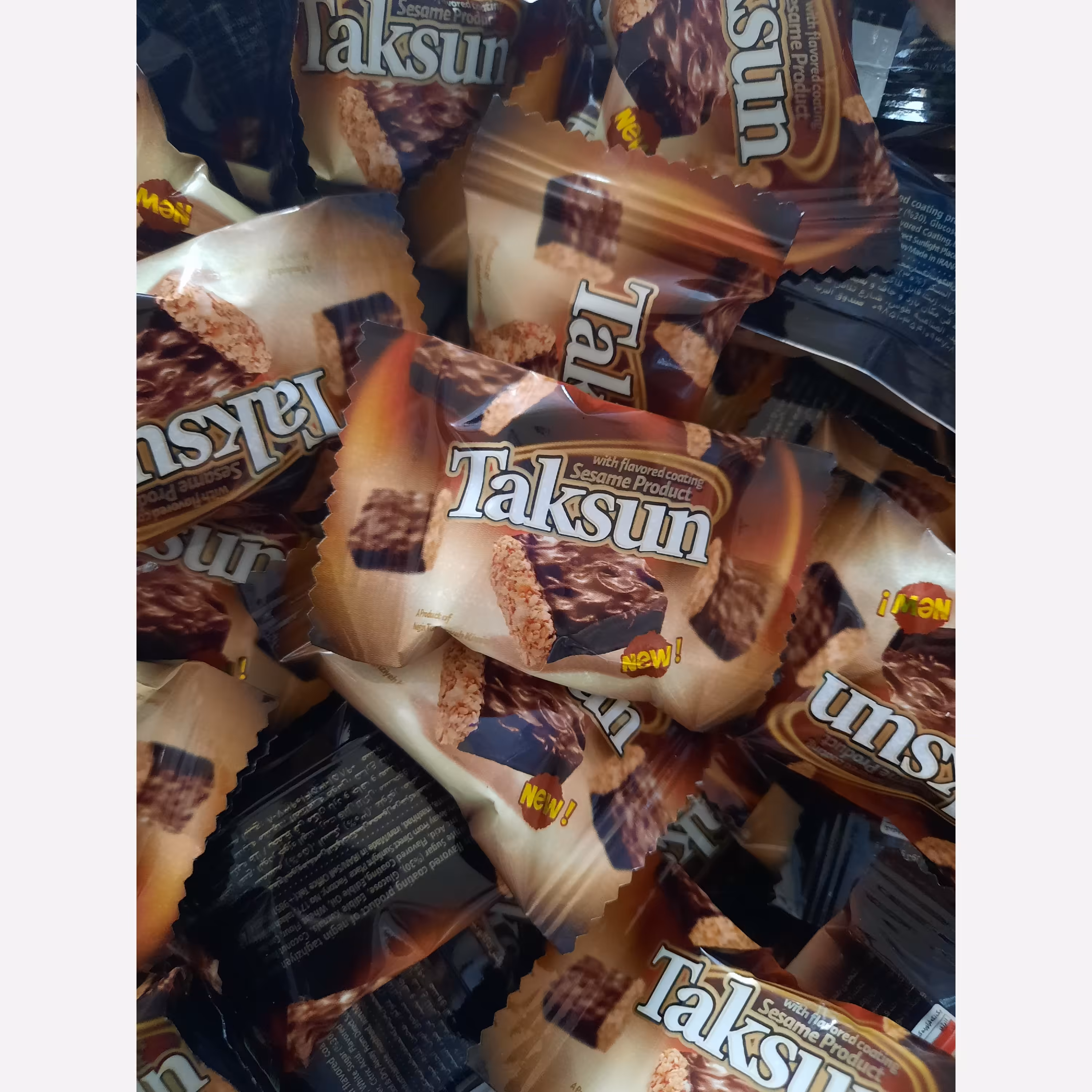 شکلات کنجدی با روکش کاکائویی تکسان یک کیلوگرم پخش حبیبی