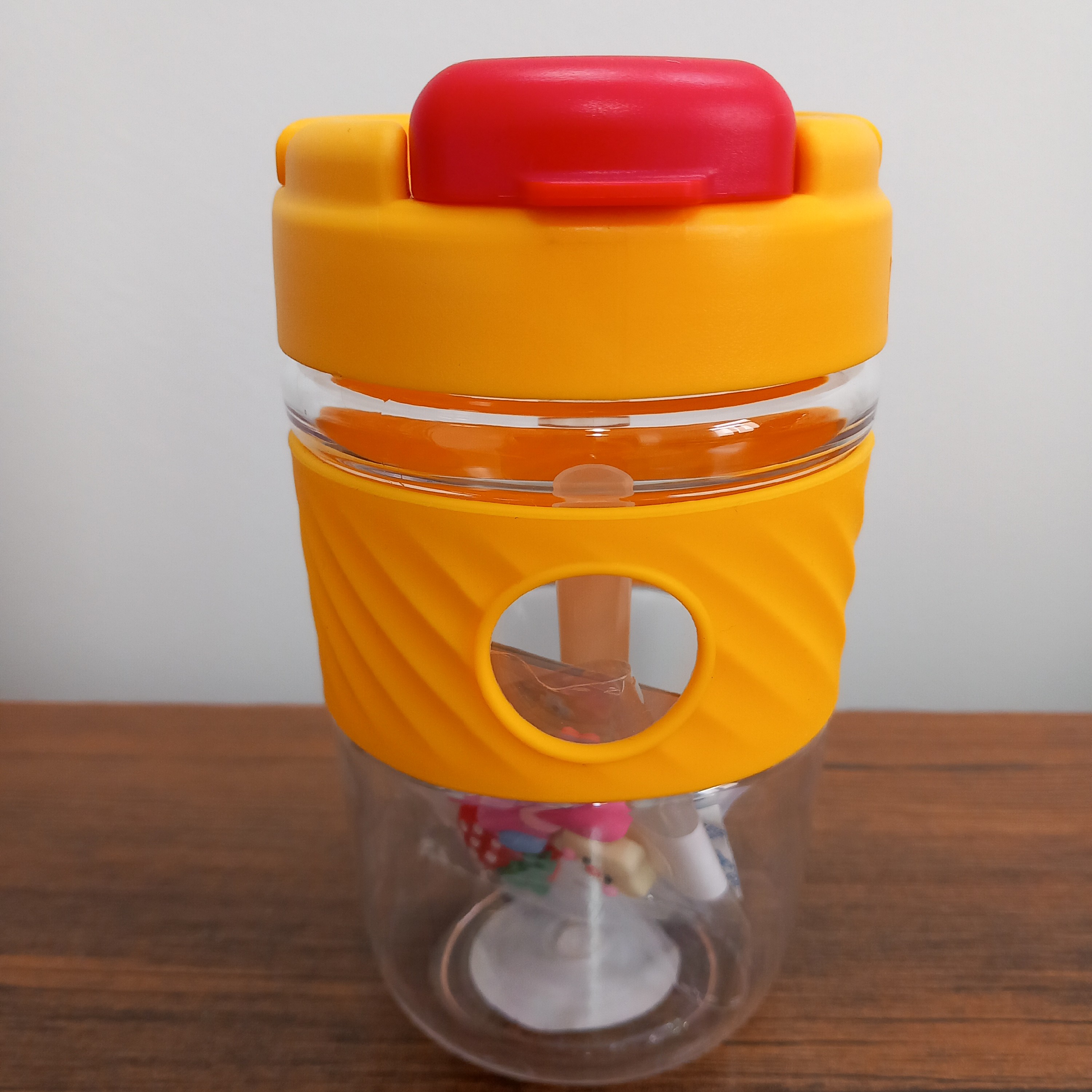 قهوه خوری نی دار قفل دار رنگ زرد