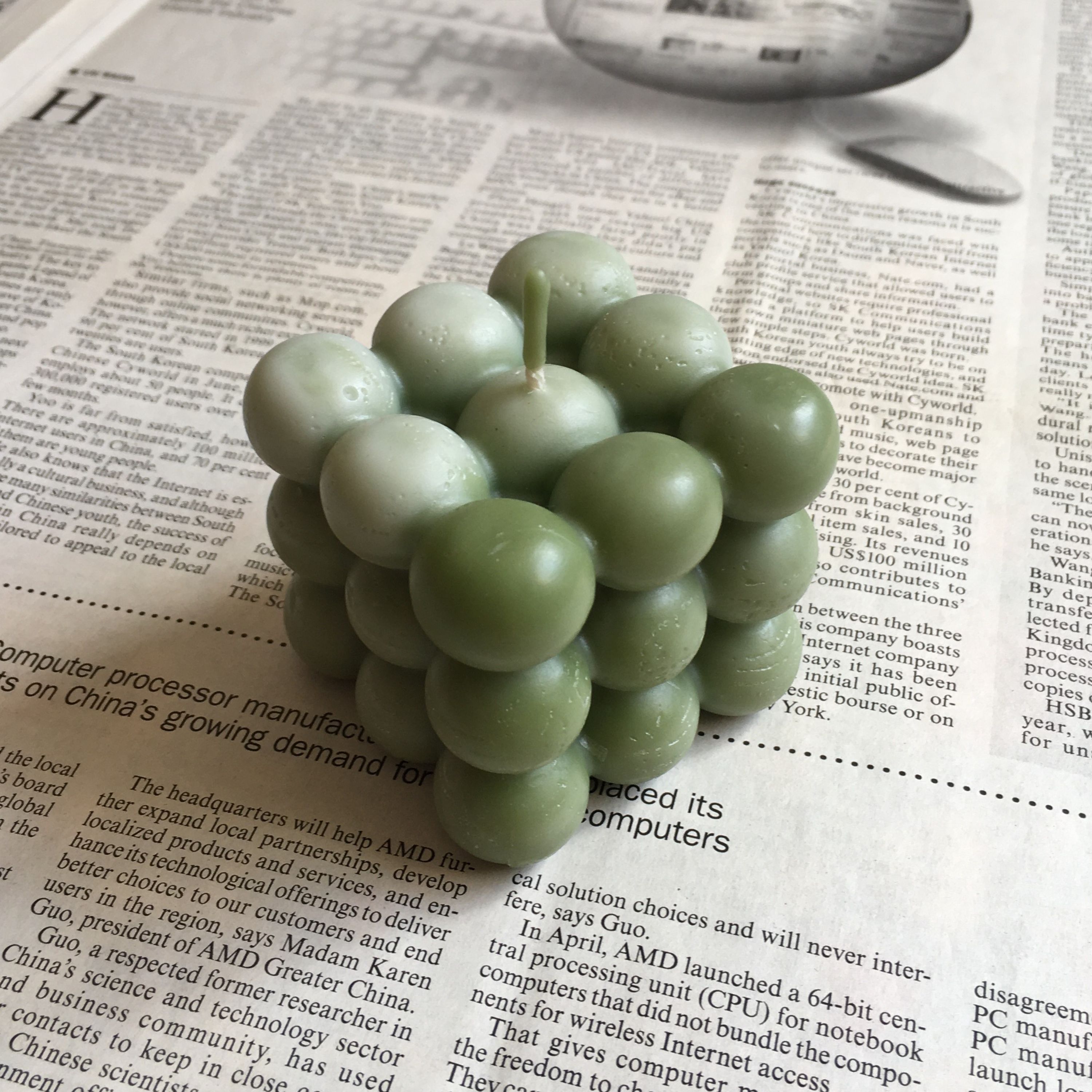 شمع دستساز طرح روبیک رنگ زیتونی