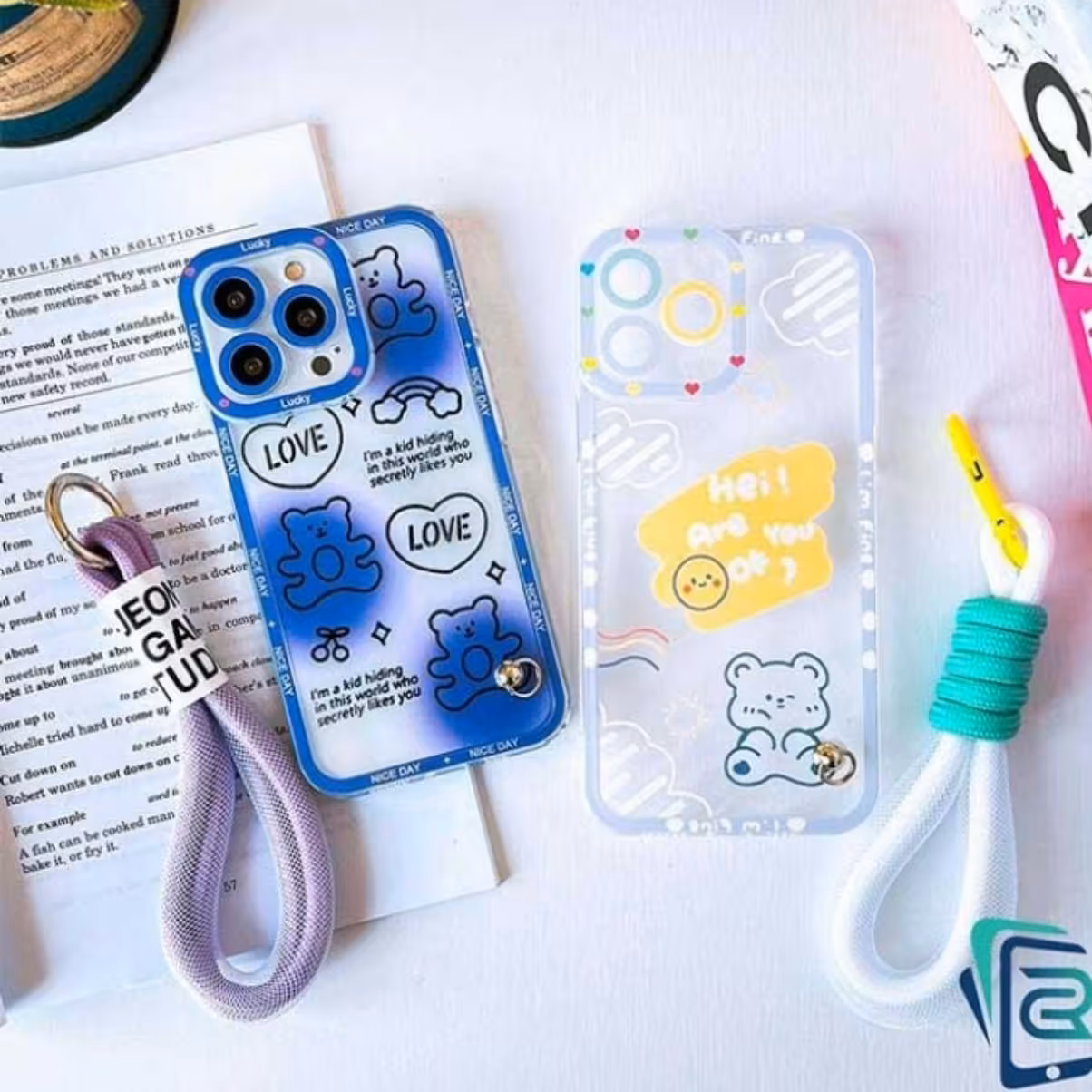 قاب  گوشی بند دار خرس کوچولو