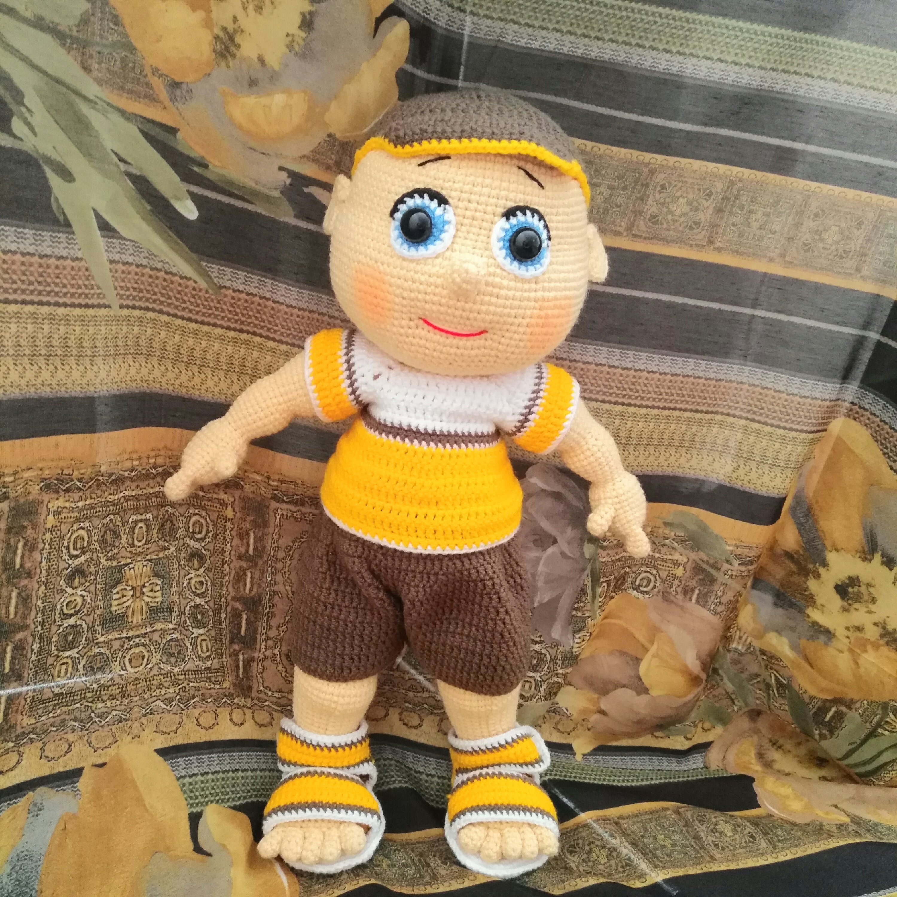 اسباب بازی عروسک بافتنی کاموایی پسر تپل
